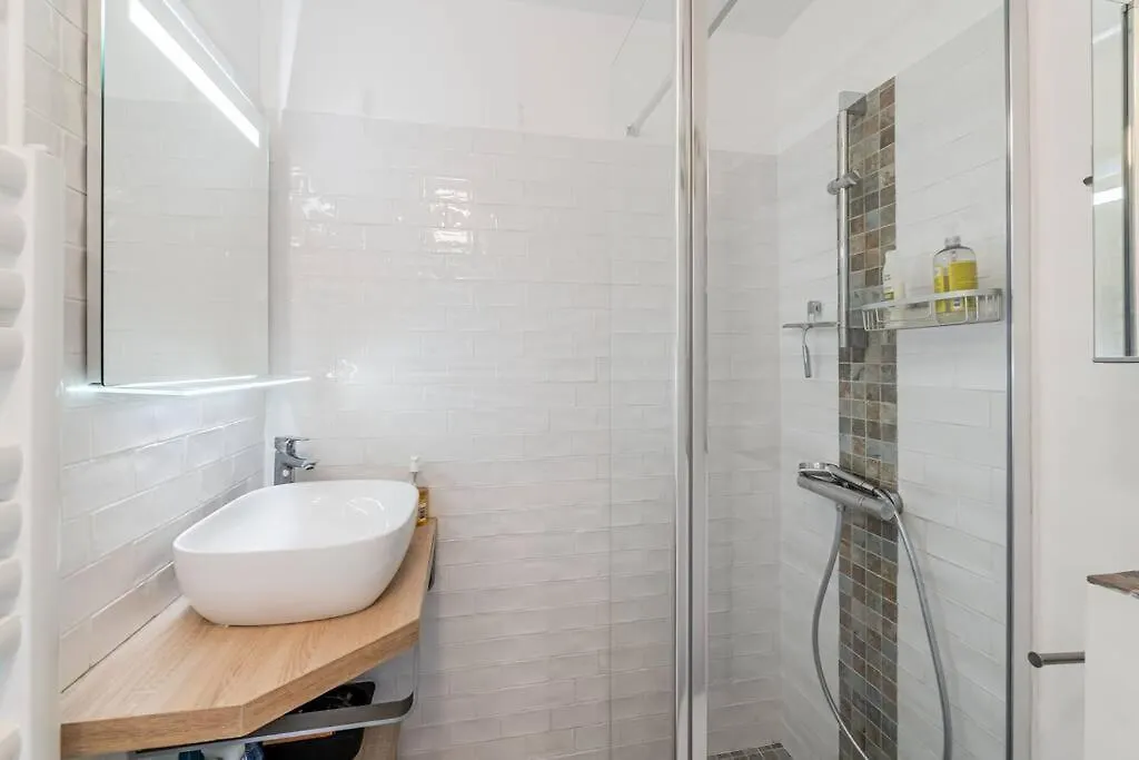 Apartment Beau T2 Avec Terrasse Proche Des Plages Marseille