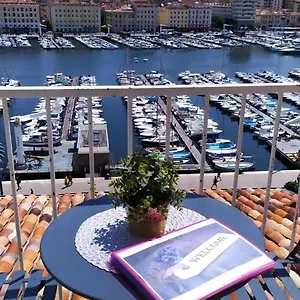 Appartement Beau Duplex Sur Le Vieux Port, Marseille